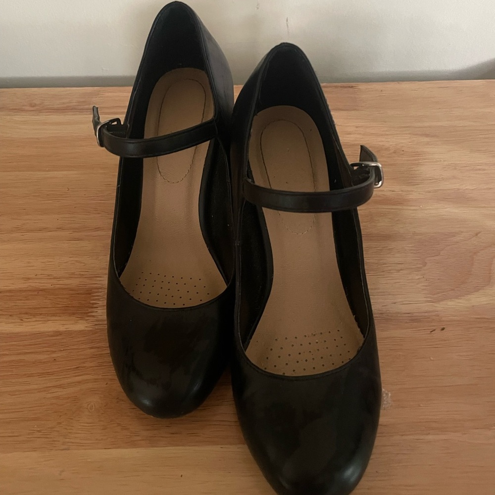 Classic Black Mary Jane Women's Shoes